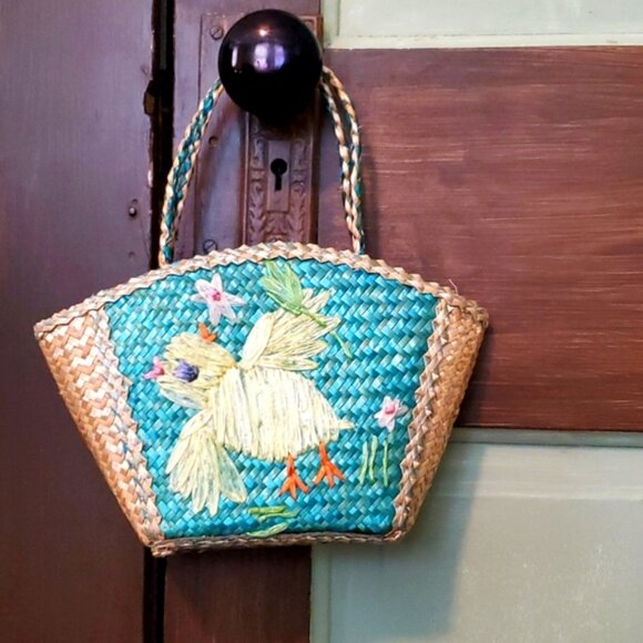 Vintage 2 Easter Baskets OOAK Wicker - Picture 4 of 16
